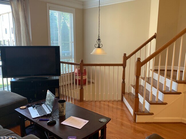 Photo - 3 Bed | 3.5 Bath Townhouse near NC State! ...