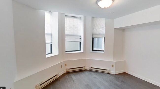 Photo - 109 Queensberry St Unidad B