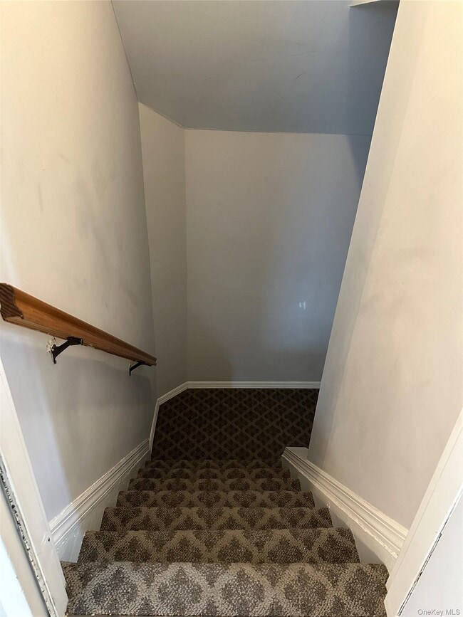 Photo - 360 West Dr