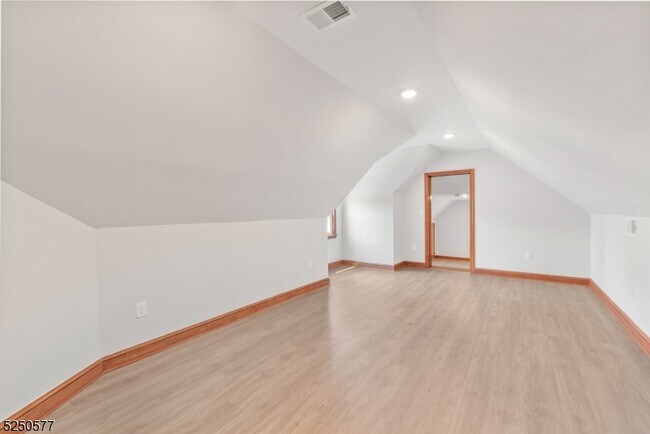 Photo - 532 Piaget Ave