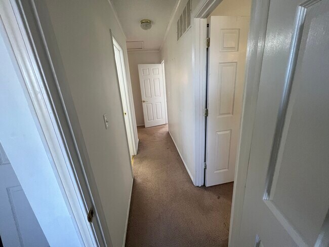 Photo - 131 Carmel Woods Dr