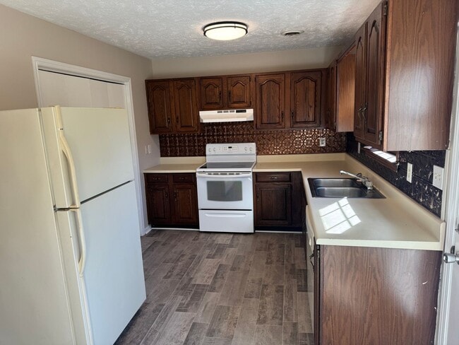 Photo - Newly Renovated 2 Bedroom 1.5 Bath Condo located in Elizabethton, TN