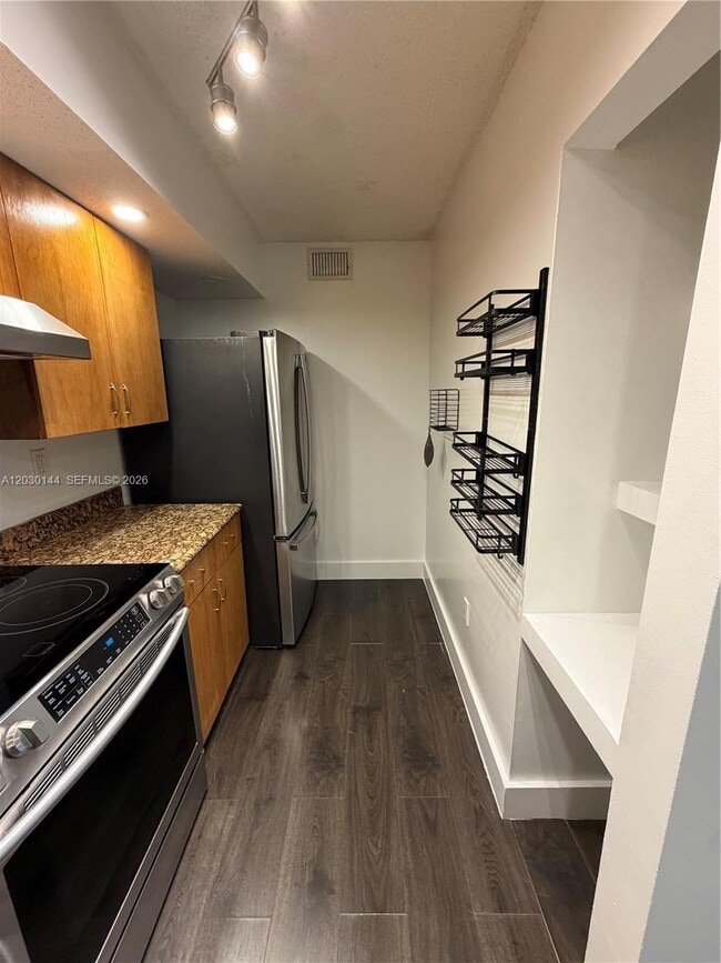 Photo - 8540 SW 212th St Unit 303