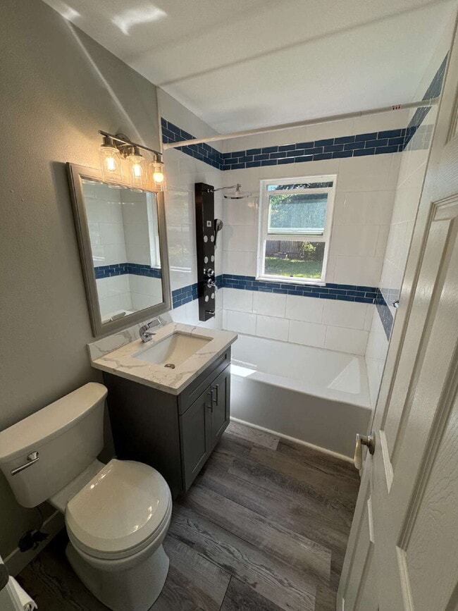 Photo - Beautifully Renovated 2 Bedroom House With...