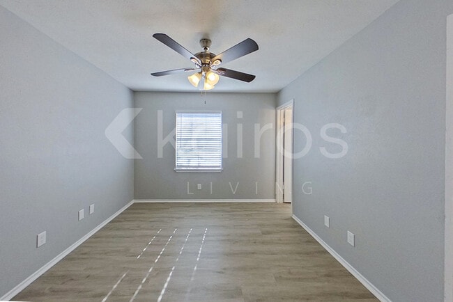 Photo - 2531 E Timberview Ln