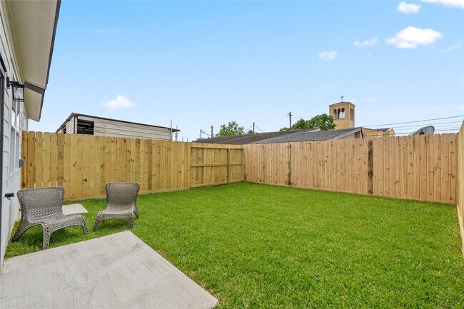 Photo - 7228 Avenue B House