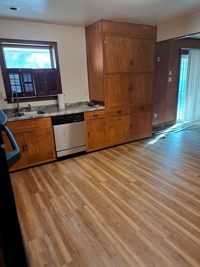 Photo - 3212 38th St