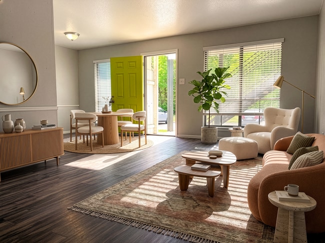 Photo - Creeks Edge Apartments