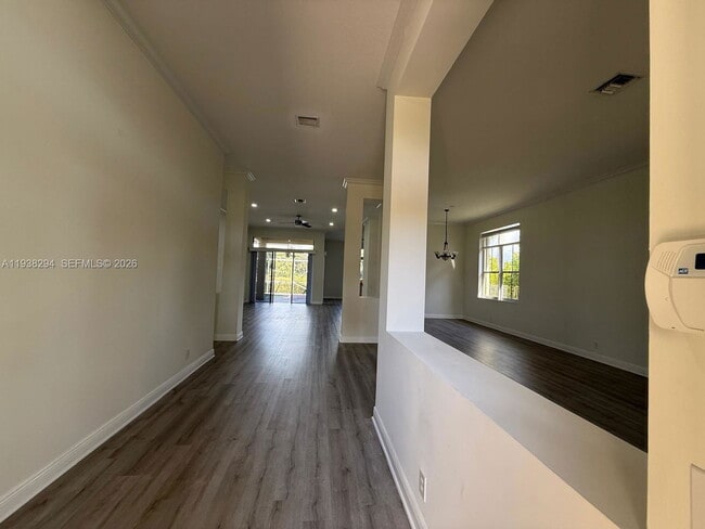 Photo - 2408 Deer Creek Rd