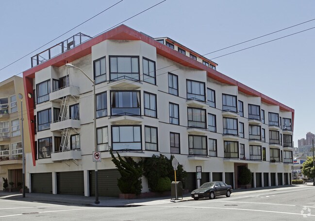 Photo - 3250 Laguna St Apartments