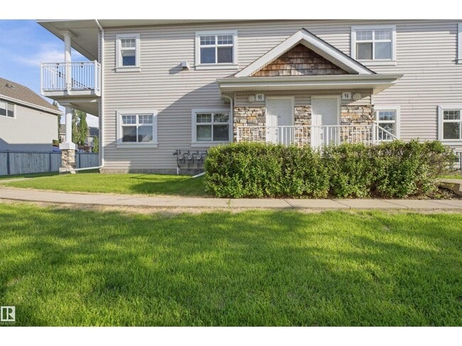 #95 3040 SPENCE WD SW - #95 3040 SPENCE WD SW