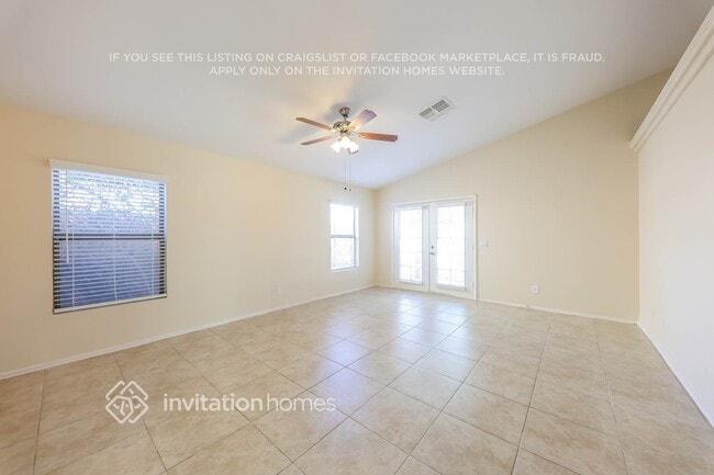 Photo - 13014 W Hearn Rd