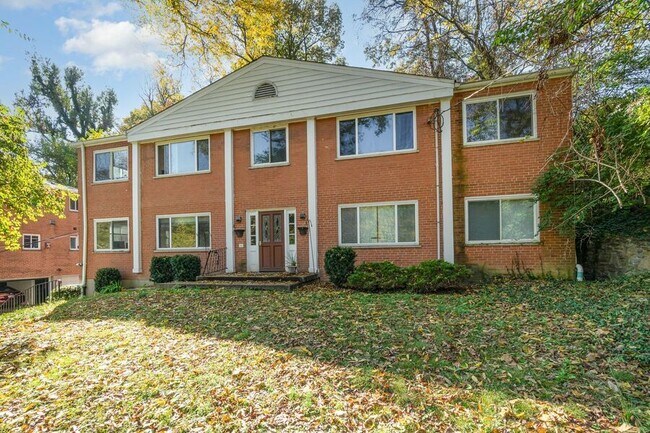 Photo - 3519 Linwood Ave Unidad 4