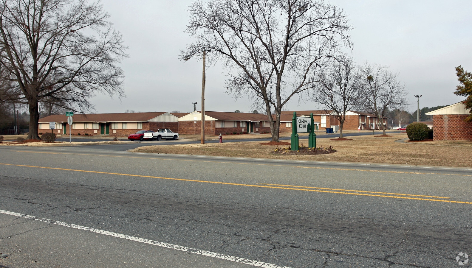Photo - Johnson Court Apartments