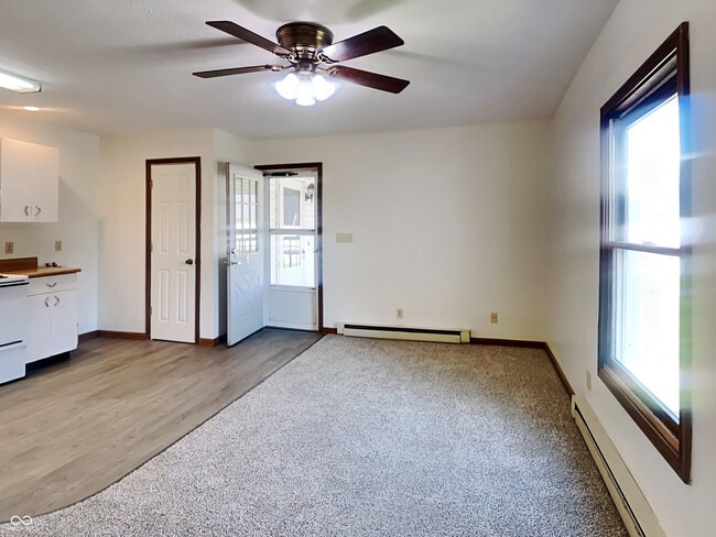 Photo - 65 W Main St
