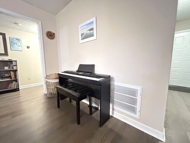 Photo - North Druid Hills Hidden Gem! 2 Bed - 2 Bath Near Emory, Available Late July! Unit 1378