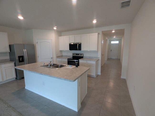 Photo - 1903 Henin Cir