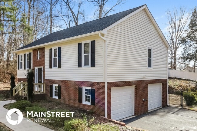 Photo - 403 Twin Creeks Rd