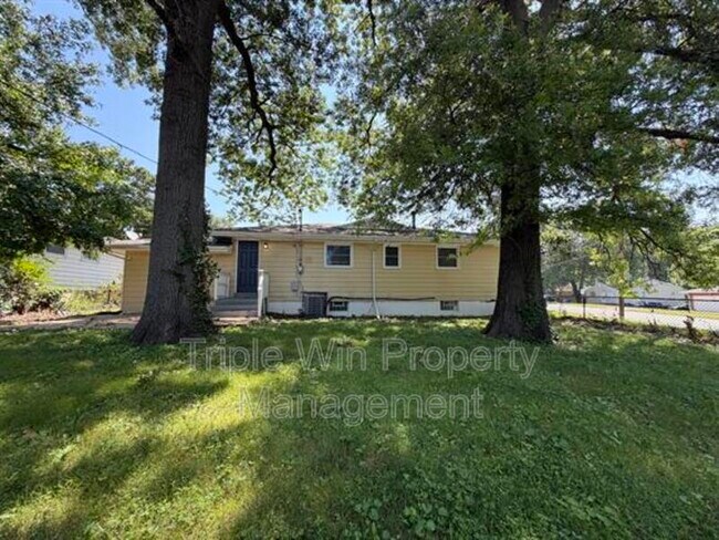 Photo - 6801 Knoll Ave