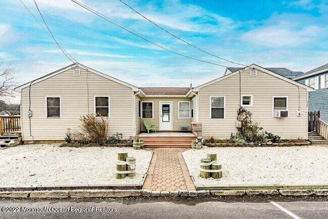 Photo - 117 Coolidge Ave Rental