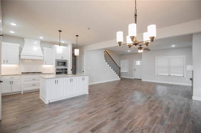 Photo - 337 Ryder St