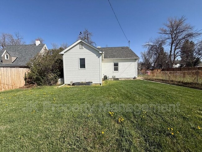 Photo - 2920 3rd Ave N