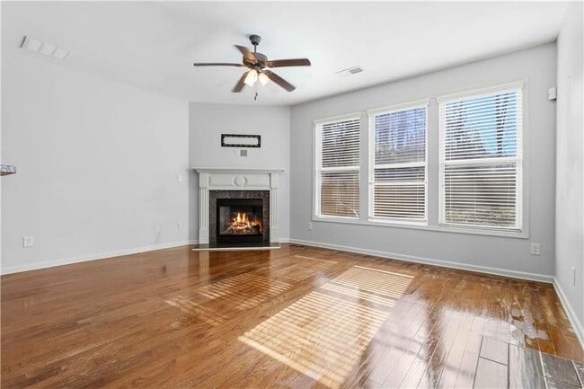 Photo - 5675 Falls Landing Dr