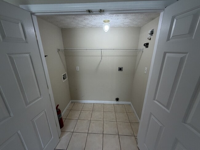 Photo - 139 Ash Ct