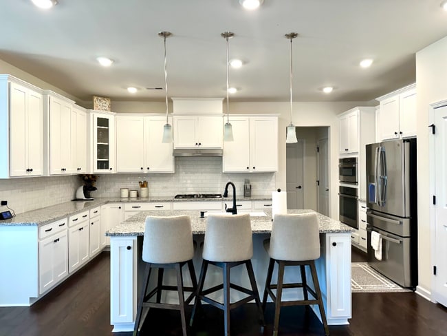 Photo - 5008 Britannia Blvd