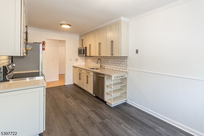 Photo - 530 Park Ave Unit 214