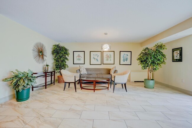 Photo - 7400 Lakeview Dr