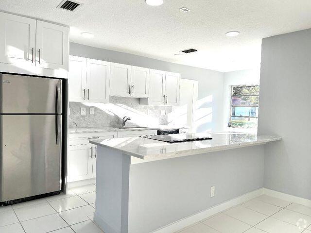 Building Photo - 354 NW 42nd St Rental