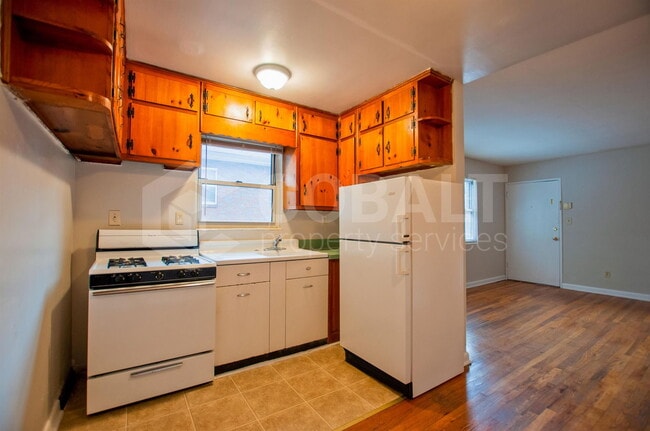 Photo - 944 St Charles Ave NE Unit 5