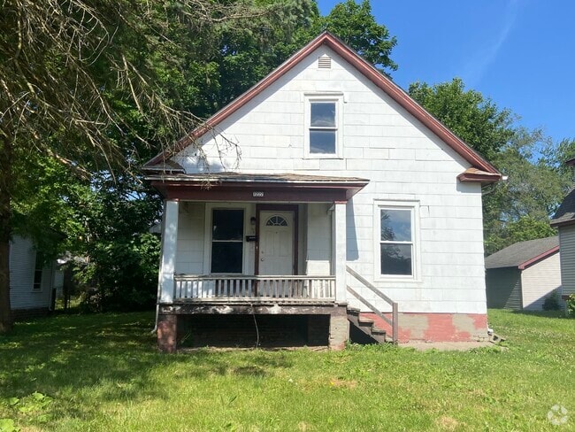 Building Photo - 1222 Chandler St Rental