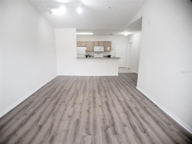 Photo - 5550 E Michigan St Unit 1302