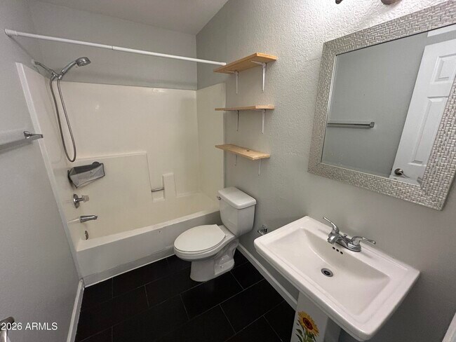 Photo - 5757 W Eugie Ave Unit 2070