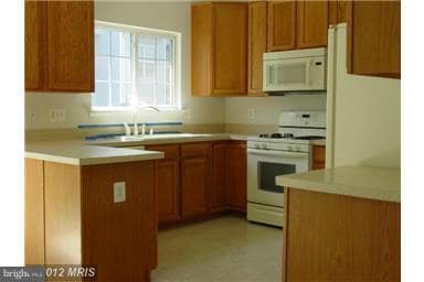 Photo - 2269 Forsythia Dr