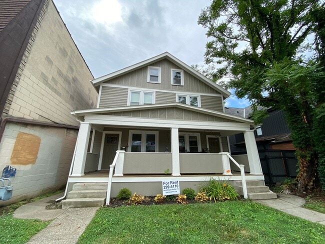 Building Photo - Indianola Ave 2567-2569 WACPM Unit 2567
