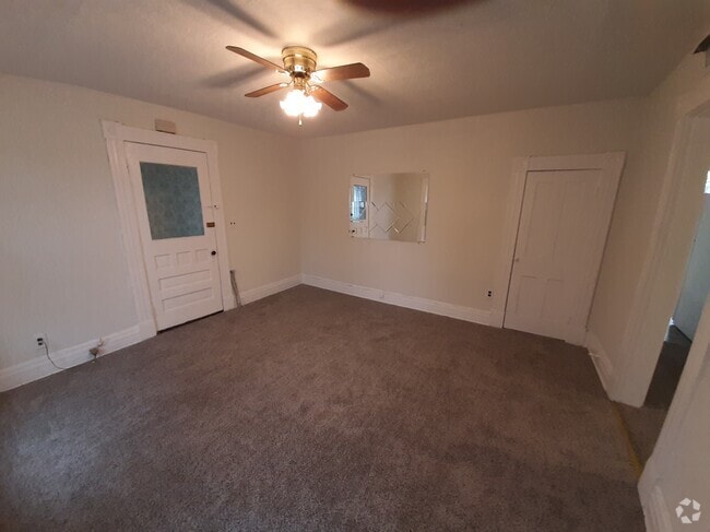 Building Photo - 1120 Garfield Ave Unit Apartment