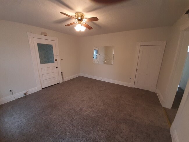 Building Photo - 1120 Garfield Ave Unit Apartment