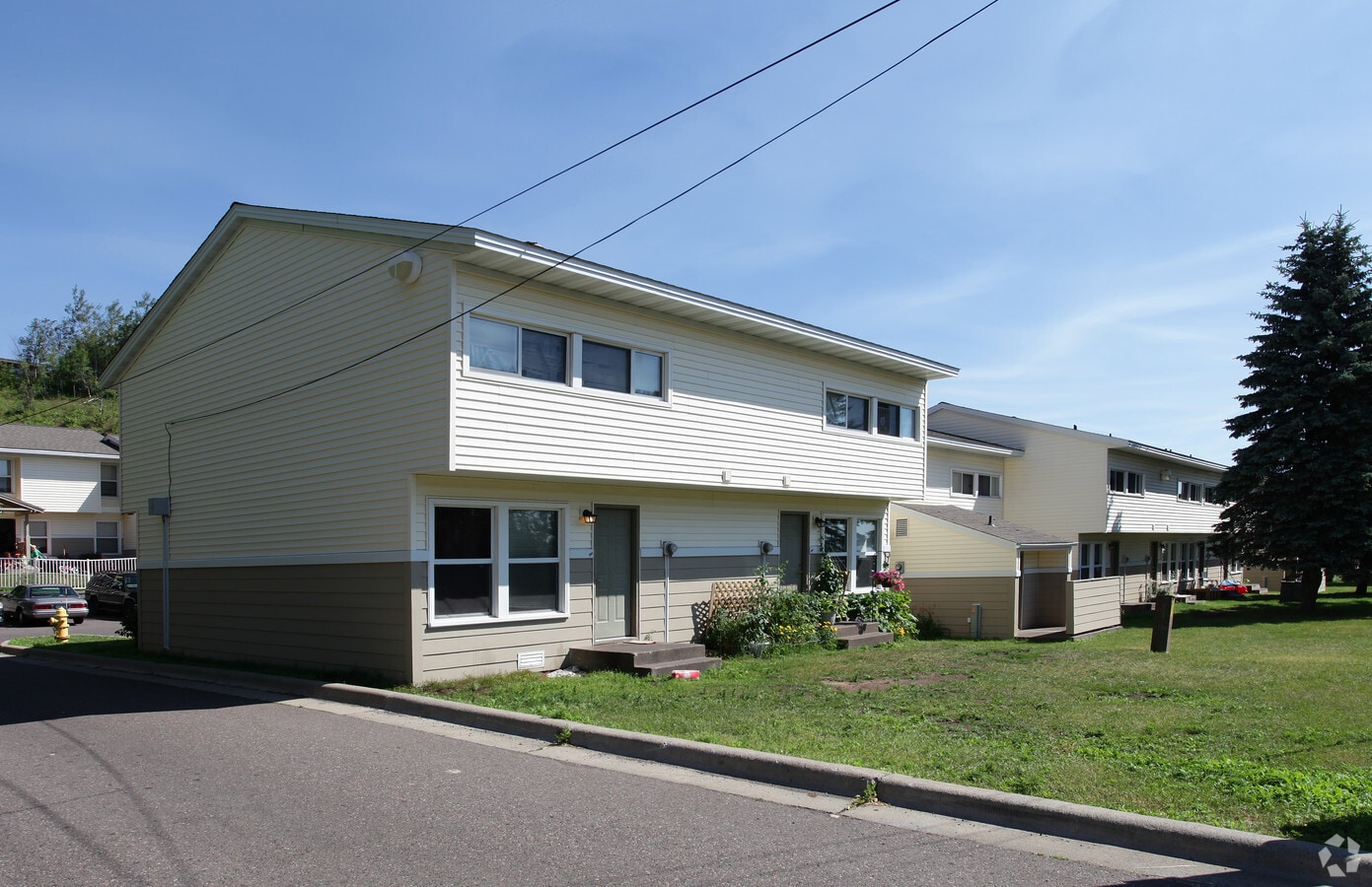 Windwood Townhomes - Windwood Townhomes