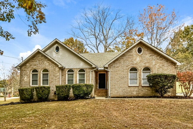 Building Photo - 111 Brookfield Ct