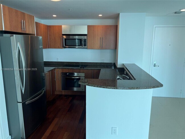 Photo - 300 S Biscayne Blvd Unidad 3710