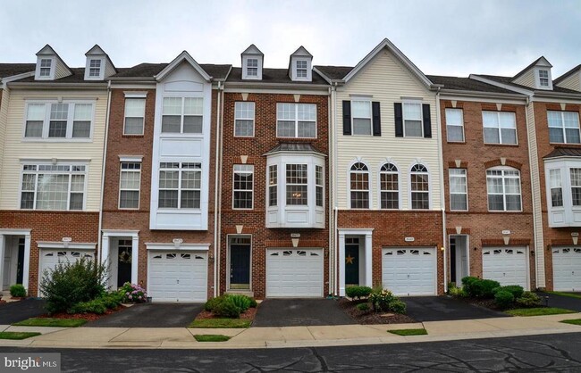 Photo - 20471 Alicent Terrace Townhome