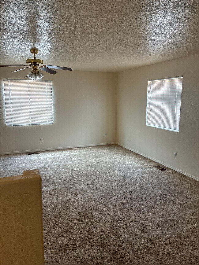 5401 Saturnia Rd NW