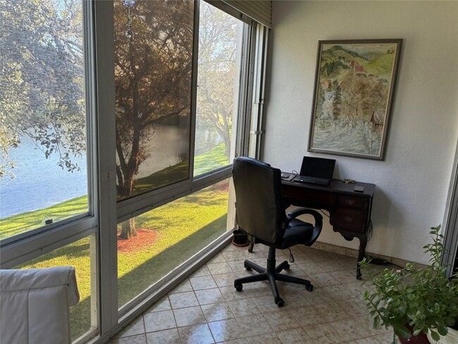 Photo - 2304 Lucaya Ln Unit D3