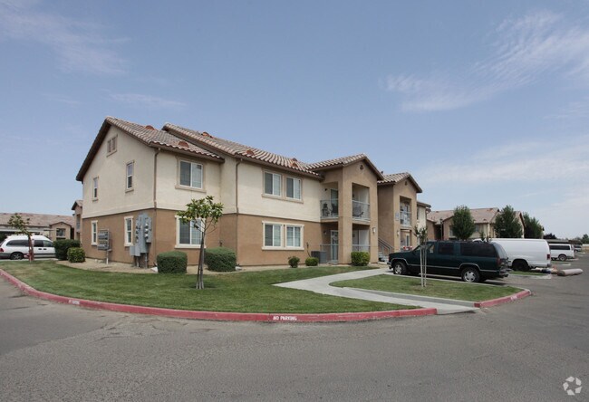 Hearthstone Village - Hearthstone Village Apartments