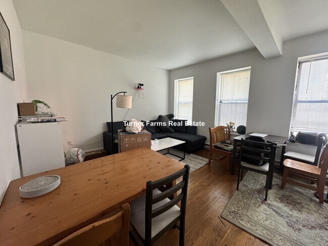 Photo - 772 Columbus Ave