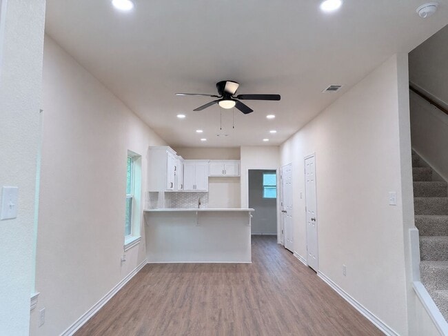 Photo - 4196 Sam Houston Rd