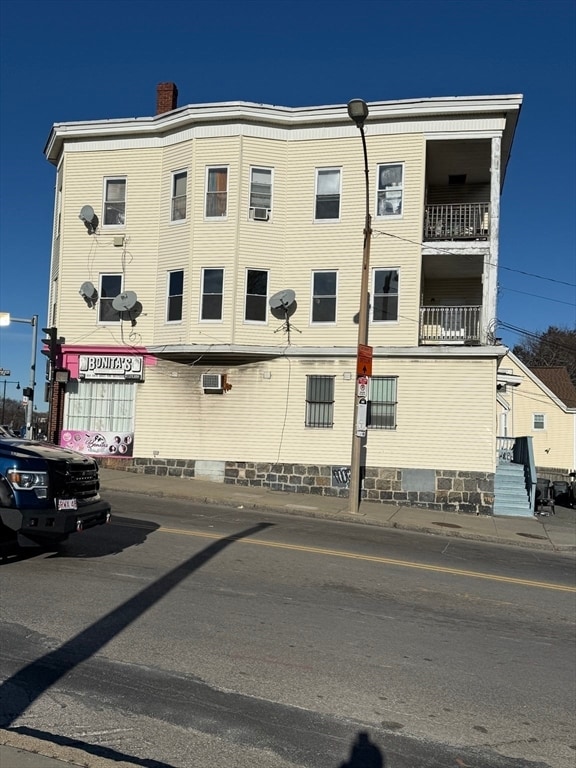 Photo - 602 Hyde Park Ave Unit 2